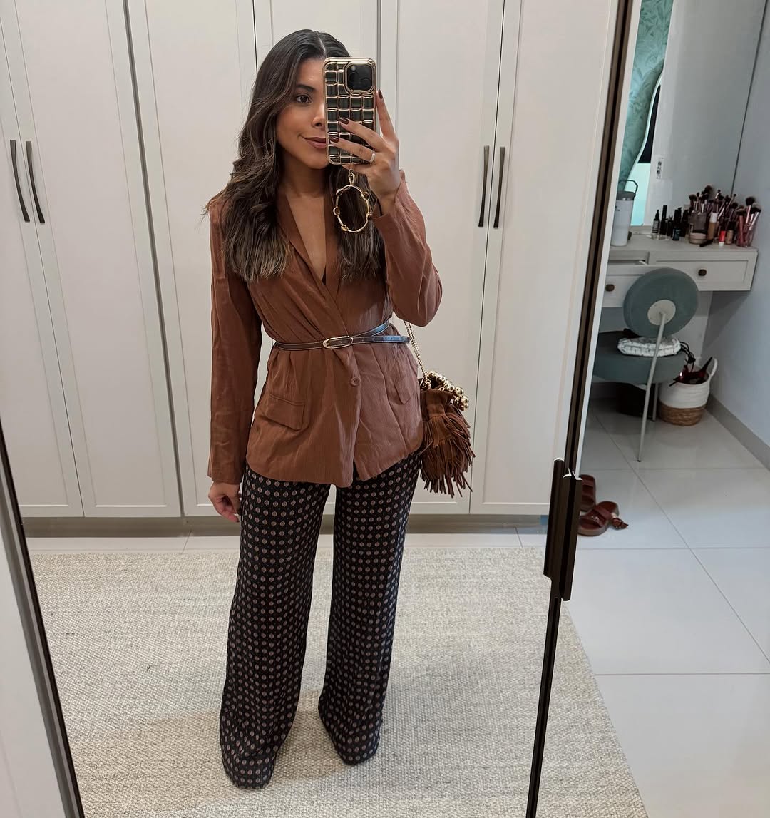 Calça em crepe ggt Maria Filó